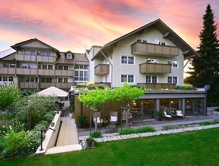 Отель Fichtenwald-ihr Boutique I Glueck's Бад-Фюссинг