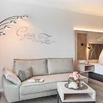Hotel Fichtenwald-Ihr Boutique I Glück`s Hotel - Kraftort - WasserOase 3*