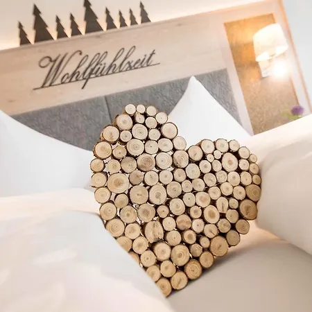 Fichtenwald-Ihr Boutique I Glueck'S Hotel - Ihr Kraftort - Wasserwelten Bad Fuessing (Adults Only) Hotel